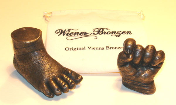3D Abdruck von babyfusserl.at in echt Wiener Bronze gegossen